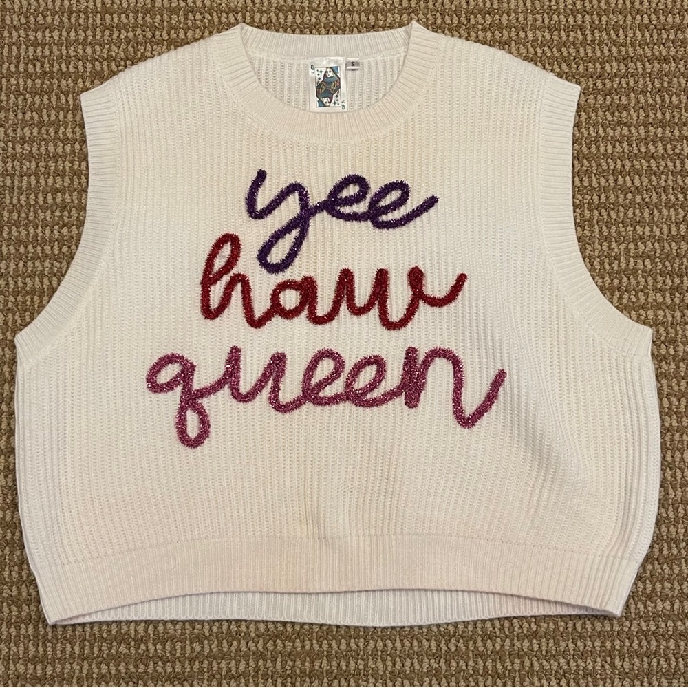QUEEN OF SPARKLES White Sweater with Purple and Red Text - Picture 3 of 9